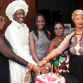 rev-mama-esther-and-guests3